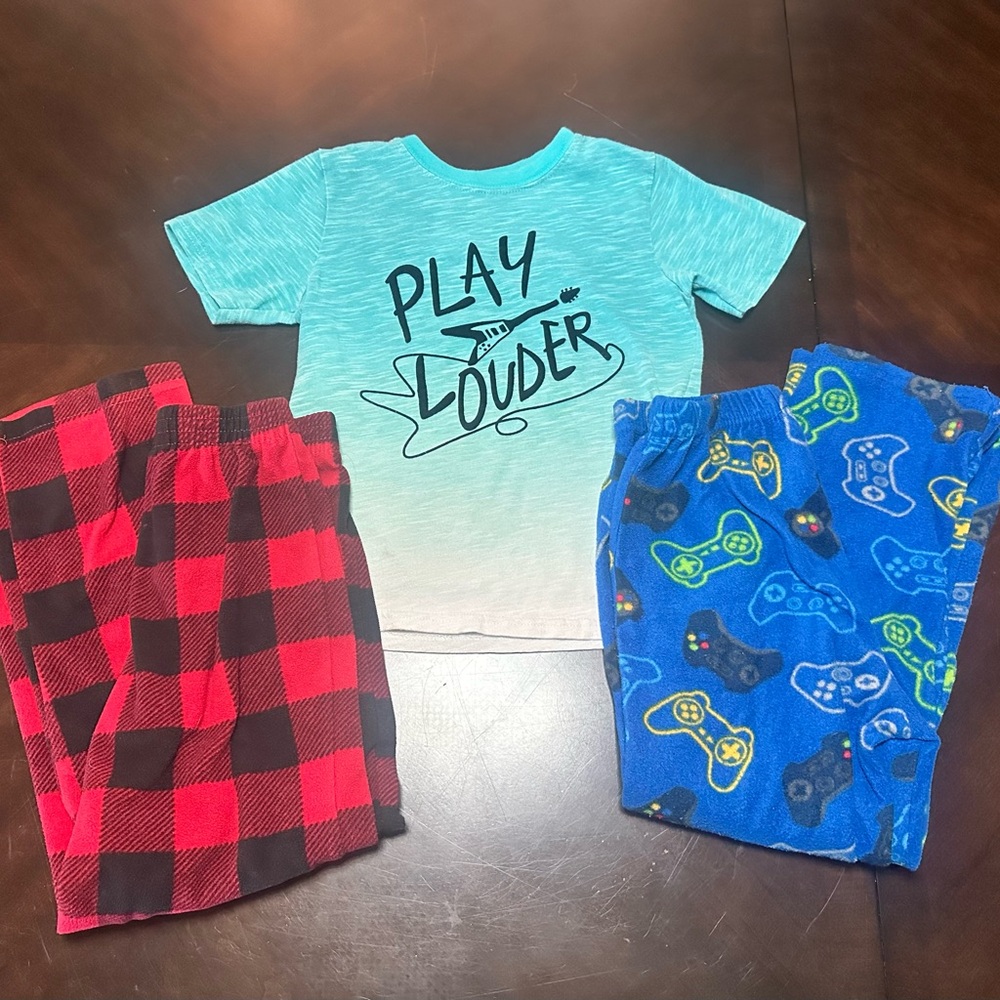 🚫SOLD boys size 5T